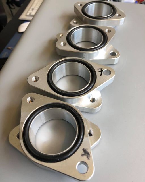 Kit Supporti Carburatori Weber 40 DCOM per Peugeot 205 1.3 Rally